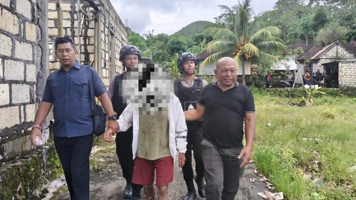 IWK (65), pencuri tas keluarga pasien di RS Gema Shanti, Nusa Penida, ditangkap polisi, Rabu (4/3/2026). (Dok. Polsek Nusa Penida)