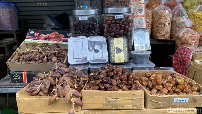 Lapak kurma di Pasar Bandung Bandung