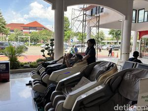 Kronologi Penjaga Kursi Pijat Stasiun Gubeng Dituduh Curi Gelang Emas