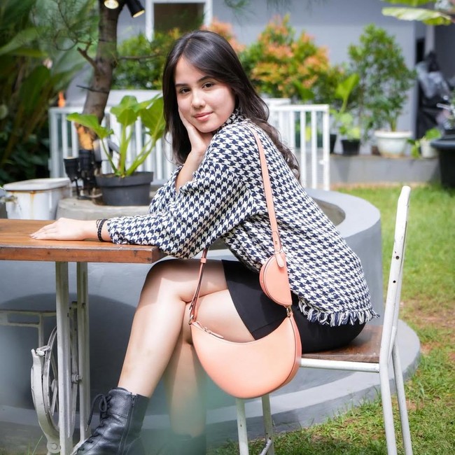 Happy Sweet 16, Nicole Rossi!