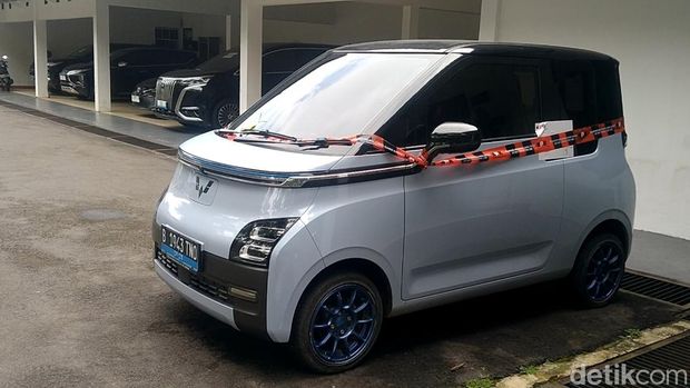 Penampakan mobil serta ruangan di kantor Pemkab Pekalongan yang disegel KPK, Rabu (4/3/2026).