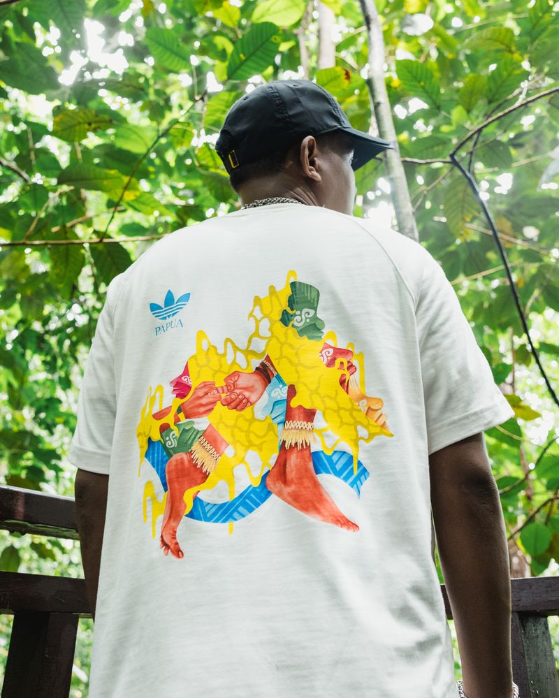 Peluncuran Adidas Superstar Papua