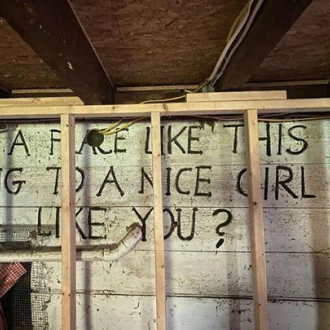 Potret 7 Penemuan Aneh di Rumah Bekas yang Bikin Merinding