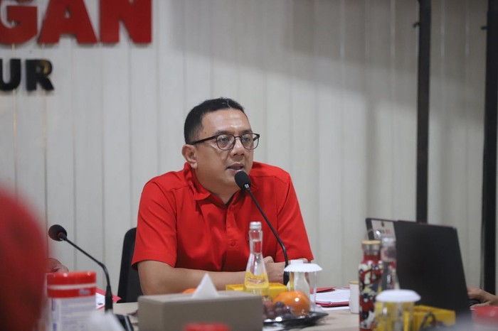 Sekretaris DPD PDI Perjuangan Jawa Timur, Deni Wicaksono.