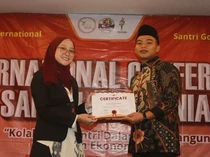 Santri Muda Unair Menang di Ajang Internasional, Angkat Isu Ekonomi Syariah Global