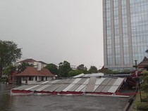 Tenda Nuzulul Quran di Kantor Pemkab Sukoharjo Roboh Disapu Angin