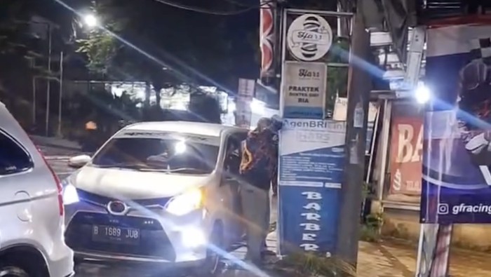 Viral oknum TNI aniaya sopir online