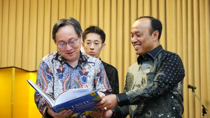 Dari London hingga Jepang,