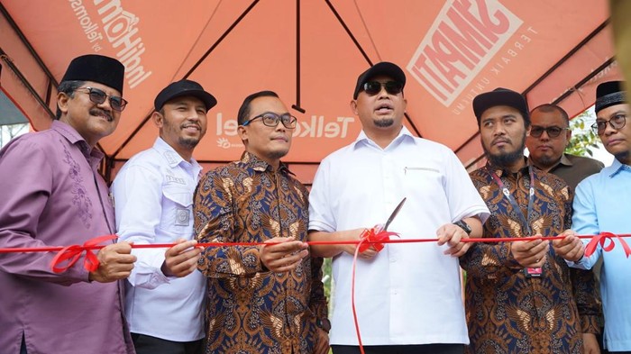 Andre Rosiade Resmikan BTS Telkomsel, Transformasi Digital di Kamang Hilia Agam