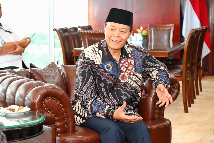 Wakil Ketua MPR RI Hidayat Nur Wahid (HNW)
