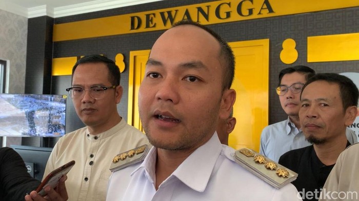 Wali Kota Solo, Respati Ardi usai pertemuan dengan Pengusaha Biro Ibadah Umrah dan Haji Indonesia (Perpuhi) Solo, Rabu (4/3/2026).