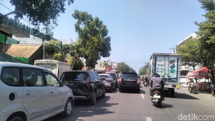 Polda Aceh: Jangan Panic Buying, Penimbun BBM Tak Akan Diterima!