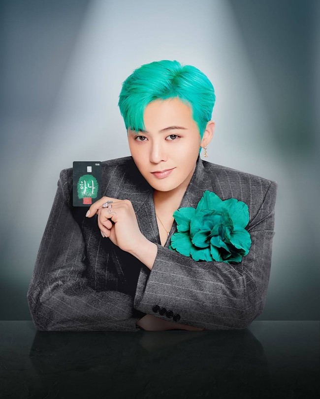 Mulai dari Casetify, Hana Financial, hingga The Venti. G-Dragon BIGBANG termasuk dalam daftar artis terpopuler di Korea Selatan yang membintangi 7 iklan. Foto: dok. X