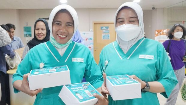 BSI Maslahat Bagikan 600 Paket Buka Puasa ke RS Bunda Alia
