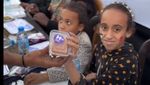 Potret Buka Puasa Warga Gaza di Tengah Reruntuhan, Tetap Khidmat!