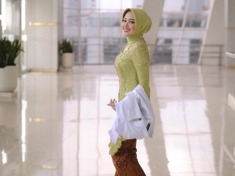 Momen Cecillia Gina Putri Limbad Diambil Sumpah Jadi Dokter Gigi