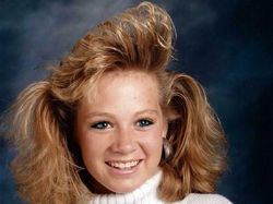 Dulu Rambut Begini Keren di Era 80-an, Kamu Pernah Nggak?