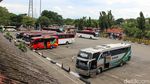 Jelang Lebaran, Penjualan Tiket Mudik di Terminal Kampung Rambutan Naik