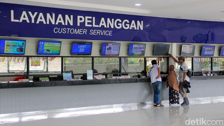 Jelang Lebaran, Penjualan Tiket Mudik di Terminal Kampung Rambutan Naik