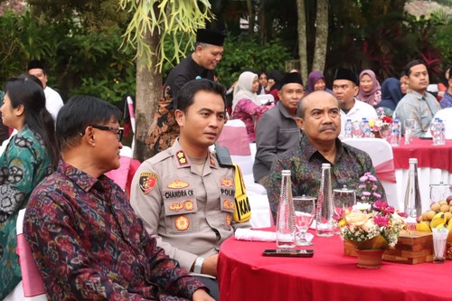 Kapolres Gianyar AKBP Candra C. Kesuma menghadiri kegiatan buka puasa bersama dalam rangka Harmoni Ramadan 2026 di Taman Maheswara, Kantor Bupati Gianyar, Rabu (4/3/2026). (Dok. Polres Gianyar)