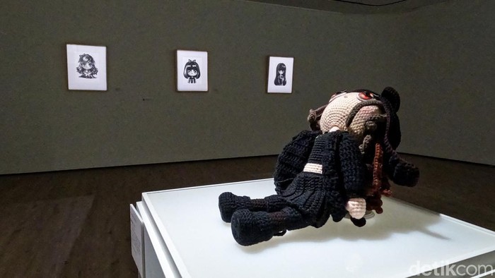 Pameran tunggal bertajuk STILL: Silent/World karya seniman AC Andre Tanama digelar di Bentara Budaya Art Gallery, Jakarta, Kamis (5/3/2026). Pameran ini menghadirkan ruang reflektif bagi pengunjung melalui karya-karya yang menekankan suasana hening dan meditatif.