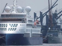 Kapal Selam AS Tenggelamkan Kapal Perang Iran di Samudra Hindia