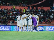 Strategi Bertahan Hidup 10 Pemain PSIM di Kandang Semen Padang