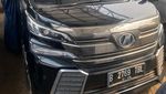 Tampang Toyota Vellfire yang Dilelang Mulai Rp 100 Jutaan