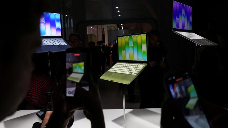 Apple's new entry-level Mac laptop, the MacBook Neo is on display during an event in New York City, U.S., March 4, 2026. REUTERS/Shannon Stapleton