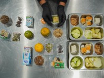 Video Komisi IX DPR Ingatkan Petugas SPPG: Program MBG Gunakan APBN