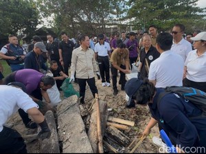Menteri LH Buka Segel Insinerator di Bali, Khusus Bakar Kayu dan Biomassa