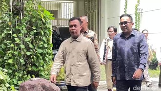 Saat Jokowi Ditawari Main Film Dayak dan Diundang ke Acara Adat