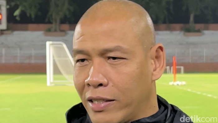 Pelatih Timnas Indonesia U-20, Nova Arianto