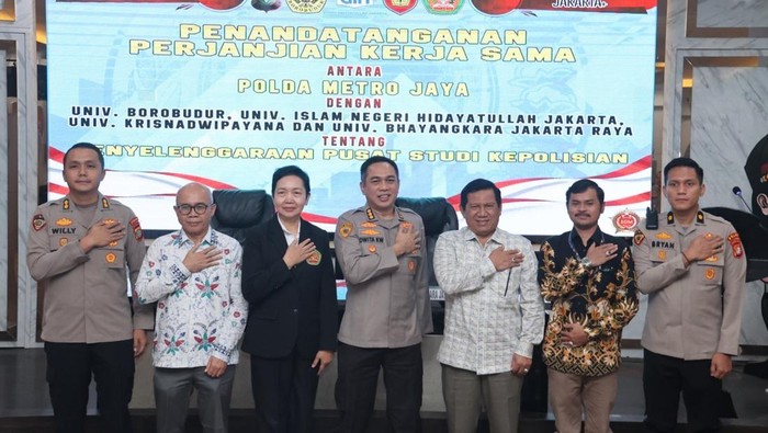 Polda Metro Jaya menandatangani kerja sama dengan 4 universitas. (dok.istimewa)