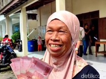 Semringahnya Warga Wunut Klaten Dapat THR Rp 250 Per Orang dari Desa