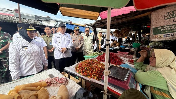 Sidak harga di Pasar Tanjung Anyar, Kota Mojokerto