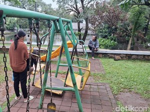 Taman Apung Ciracas Jadi Spot Santai Warga Jakarta Timur, Cocok buat Keluarga