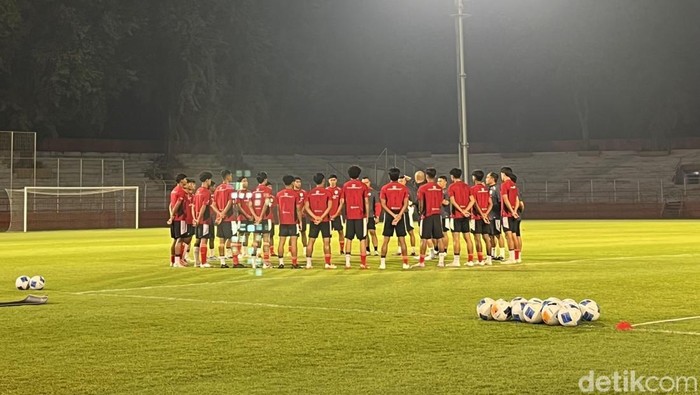 Timnas Indonesia U-20 melakukan TC di Surabaya