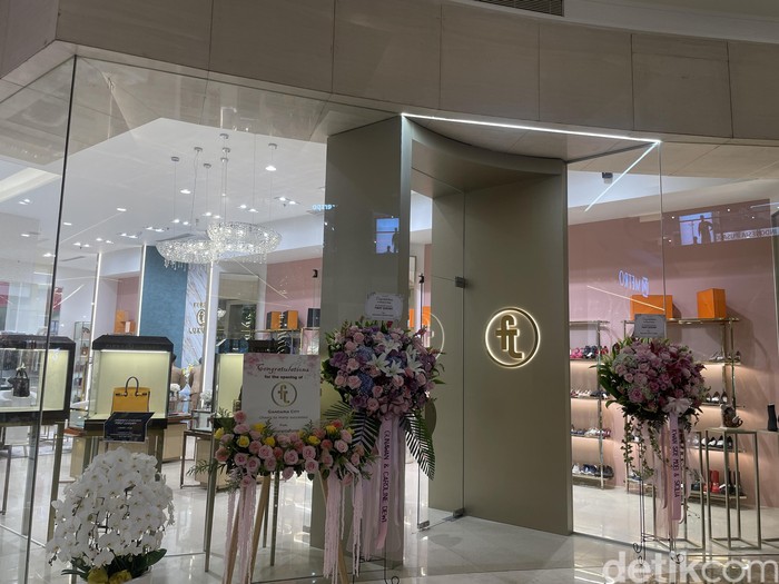 Trans First Luxury