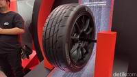 Bridgestone Luncurkan Ban Potenza RE005, Cocok buat Mobil Sport Hingga EV
