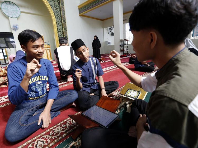 Sekolah Ramadan Inklusif di Gorontalo, Peserta Tuli Belajar Al Quran Isyarat
