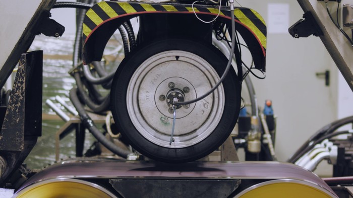 Ban Bridgestone: Ketahanan dan Kualitas yang Tidak Bisa Ditawar