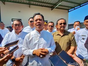 Dadang Supriatna Pastikan PPPK Paruh Waktu di Bandung Dapat THR