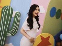 Momen Gender Reveal Kehamilan Hanggini