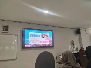 Cerita Hanindia: Dari Translator, Kini Raih Beasiswa S2 ke Jepang