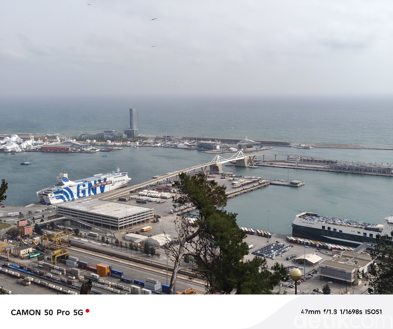 Hasil foto Tecno Camon 50 Pro