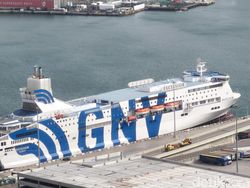 Keliling Barcelona Sambil Jajal Kamera Tecno Camon 50 Pro 5G