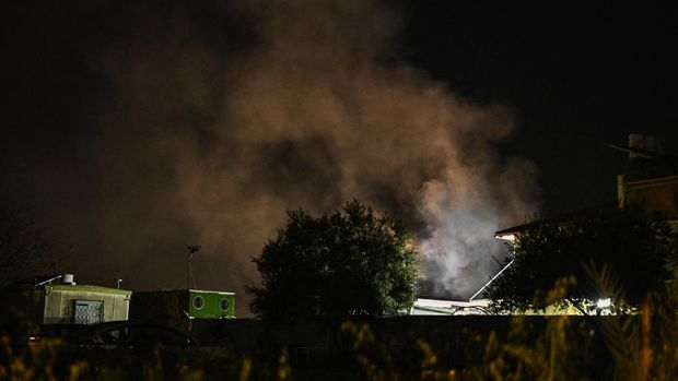 Smoke billows following reported missiles launched from Iran, amid the U.S.-Israel conflict with Iran, in central Israel, March 6, 2026. REUTERS/Dylan Martinez