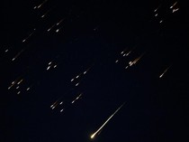 Video: Sirene Meraung di Langit Tel Aviv saat Drone Iran Bombardir Israel