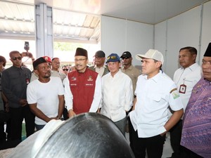 Kasatgas Tito Tinjau Huntara dan Dialog dengan Pengungsi di Pidie Jaya